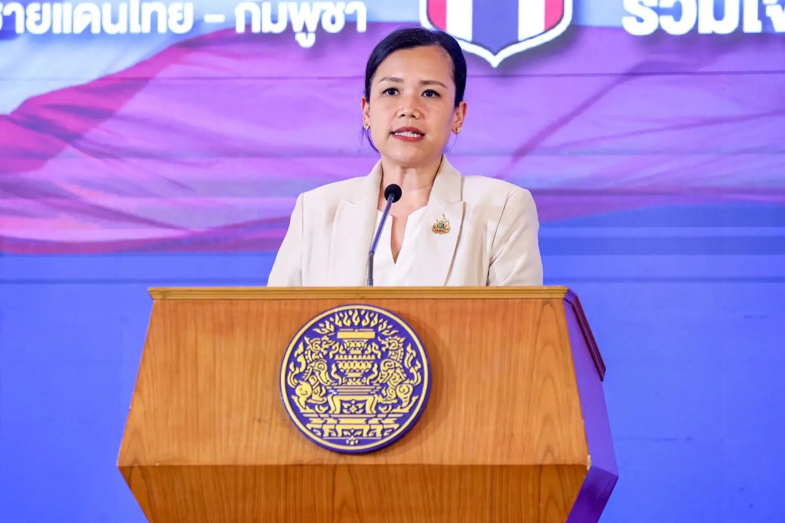 ศบ.ทก. เผย กัมพูชาจัดฉากใช้เยาวชนสร้างภาพพูดเรื่องทุ่นระเบิด PMN-2 ลั่น ละเมิดสิทธิมนุษยชน-อนาคตชาติ