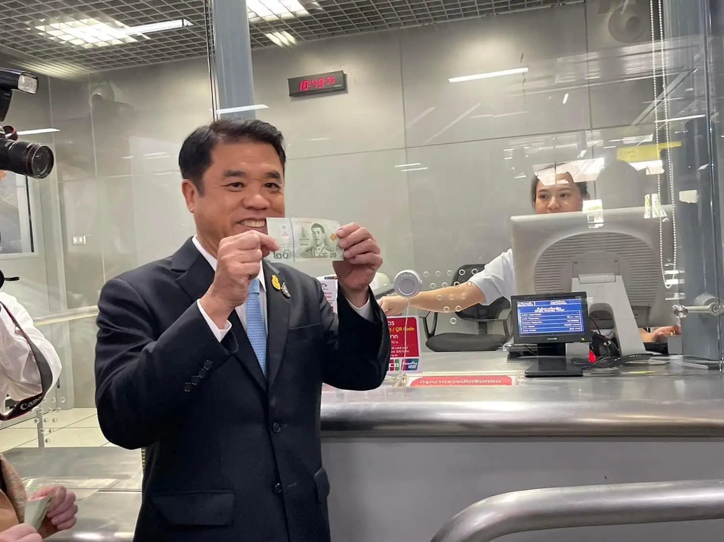 'สถาบันสร้างชาติ'ชำแหละนโยบาย'รถไฟฟ้า20บาท' ใช้เงินแผ่นดินสร้างประชานิยมผู้โดยสารล้นทะลัก-เอื้อเอกชน
