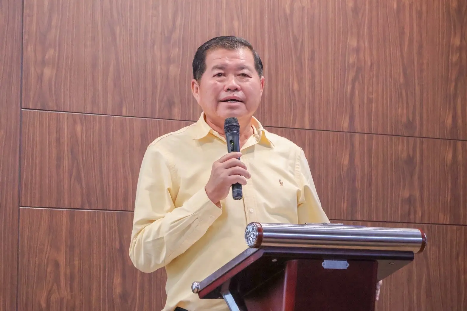 ‘นิพนธ์’ หนุนประชาชนเรียนรู้เทคโนโลยีใหม่ สร้างโอกาส-สร้างอาชีพ