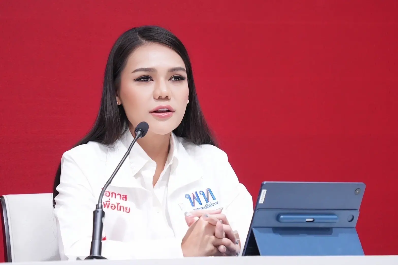 ‘เพื่อไทย’ ชี้ การช่วยเหลือผู้ได้รับผลกระทบเหตุปะทะชายแดนไทย-กัมพูชา ซับซ้อนกว่าภัยธรรมชาติ