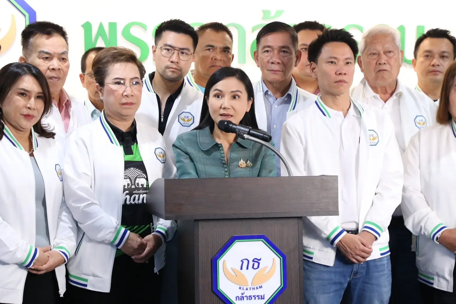 ‘กล้าธรรม’แถลงจุดยืน ยึดประโยชน์ชาติ ศาสนา พระมหากษัตริย์