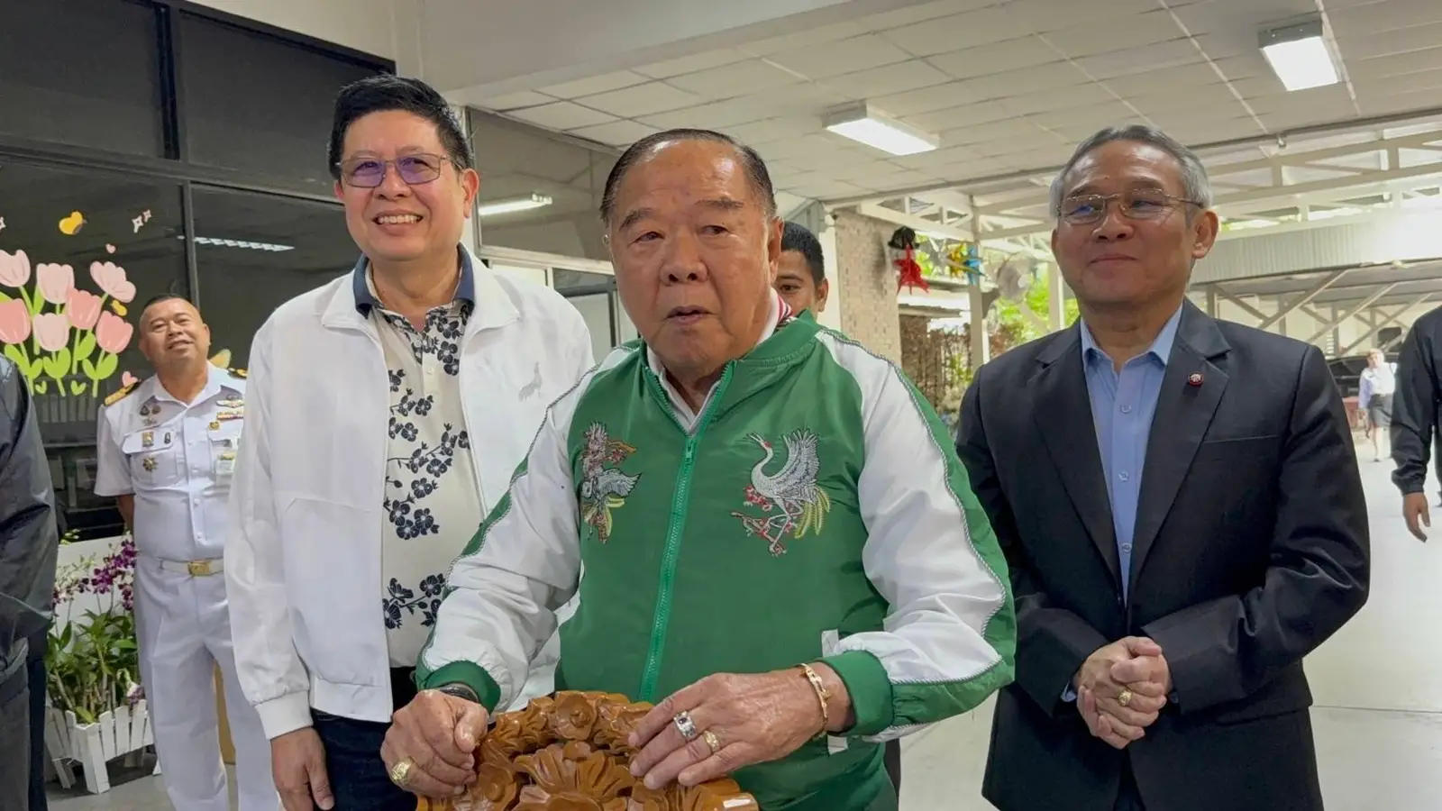 ‘บิ๊กป้อม’เปิดมูลนิธิอนุรักษ์ป่ารอยต่อฯ อวยพรวันเกิด รับห่วงบ้านเมือง