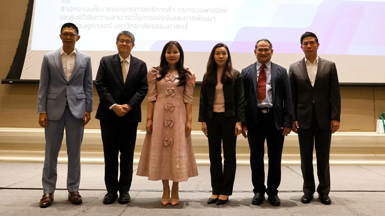 เปิดผลวิจัย ‘ปรับโครงสร้างการส่งออก’ เร่งดัน 2 คลัสเตอร์อุตฯ ศักยภาพสูง ชิงความได้เปรียบสู้ศึกสงครามการค้า