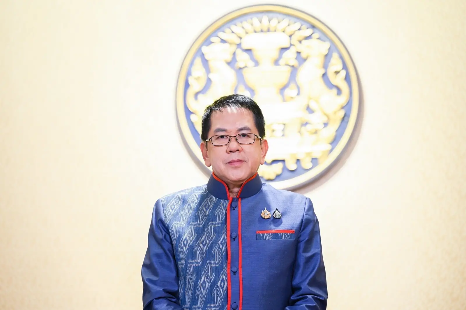 ‘จิรายุ’ เทียบเชิญ ‘ไมเคิล’ ให้บินมาไทยฟรี พร้อมยินดีพาไปไลฟ์สดในทุ่งกับระเบิด พร้อมพาชมสถานที่ที่ถูกถล่ม