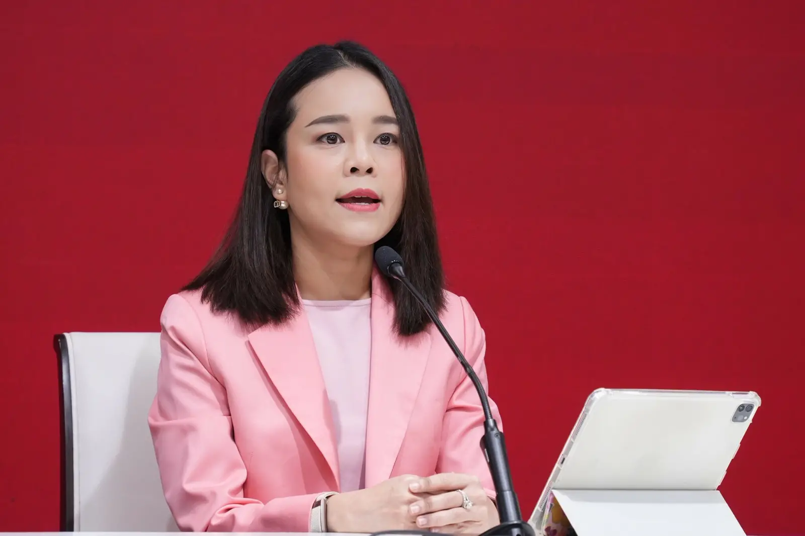 ‘รองโฆษกเพื่อไทย’ ยันรัฐบาลเดินหน้าคู่ขนานแก้ปัญหาชายแดน‘ไทย–กัมพูชา’
