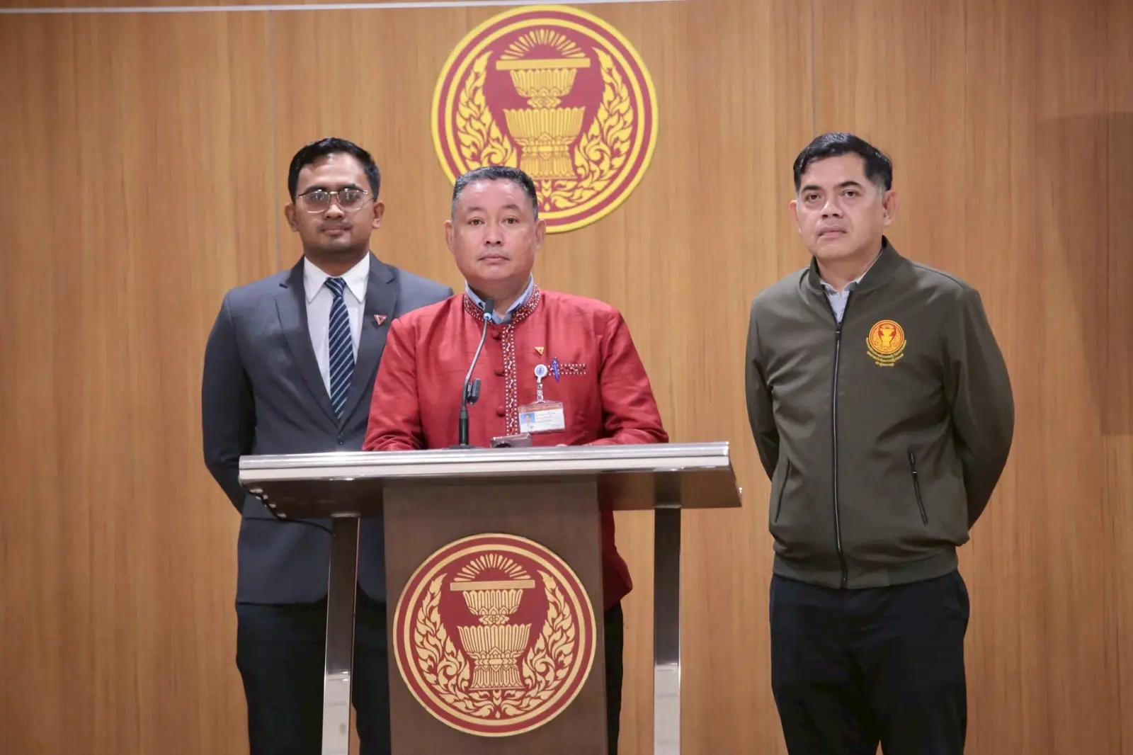 กมธ.มั่นคงฯ จี้ ‘รมว.แรงงาน‘ จัดการปัญหาแรงงานขาดแคลน หลังกัมพูชาแห่กลับบ้าน นัดถก 8 ก.ย. 68