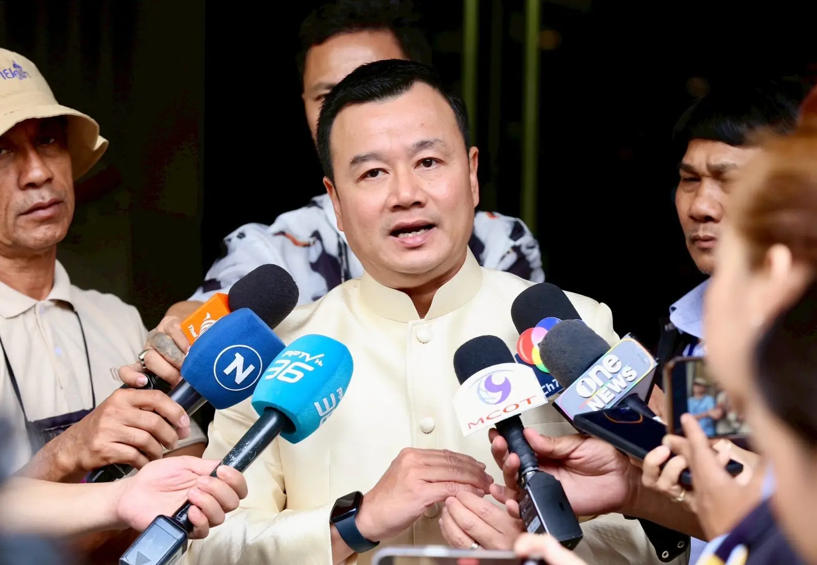 ‘สรวงศ์’ บอกทำเต็มที่รอ ‘พรรคประชาชน’ ตัดสินใจ