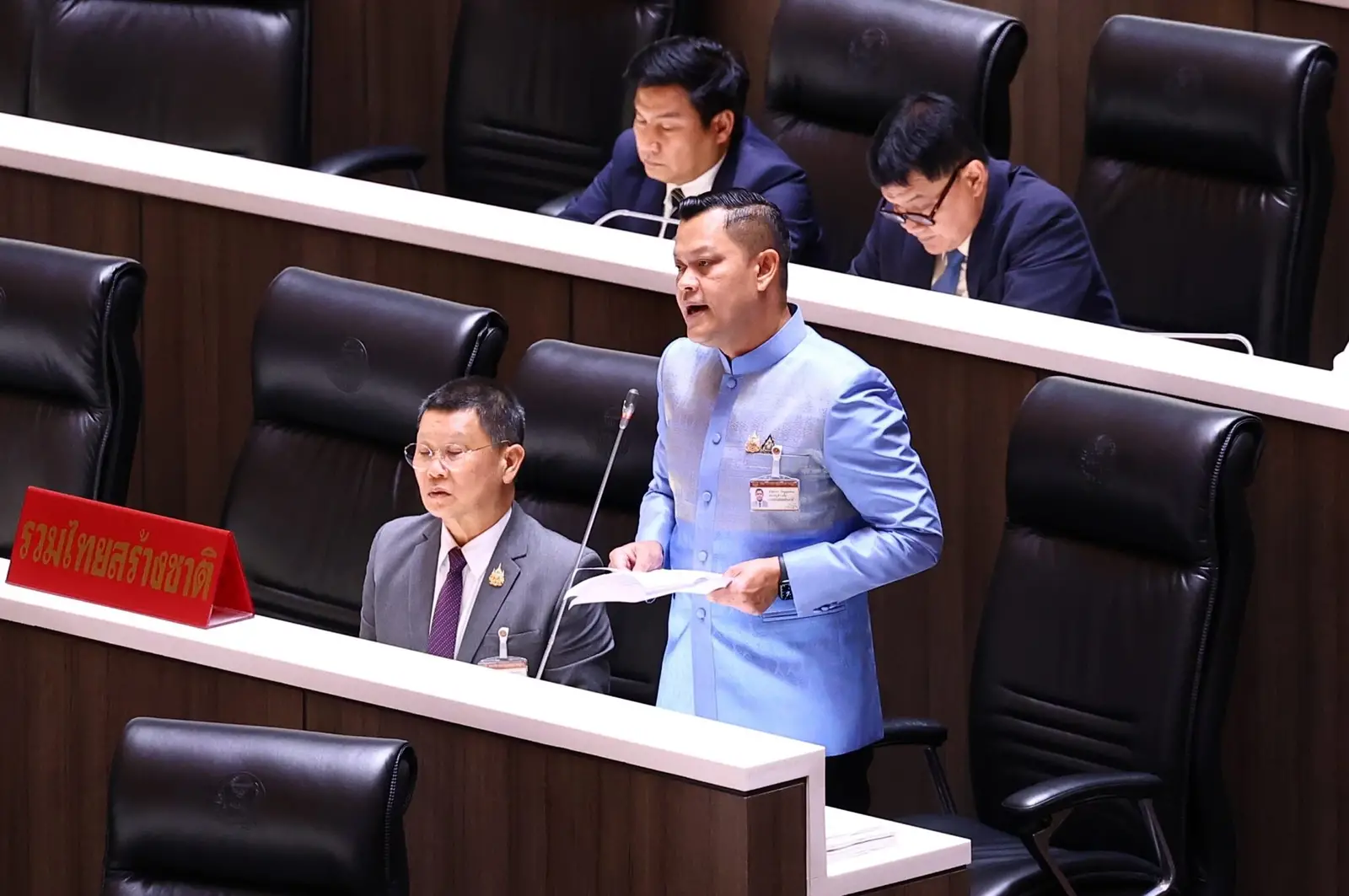 ‘ธนกร’ขอใช้เอกสิทธิ์สส.โหวตหนุน ‘อนุทิน’นั่งนายกฯ คนที่ 32