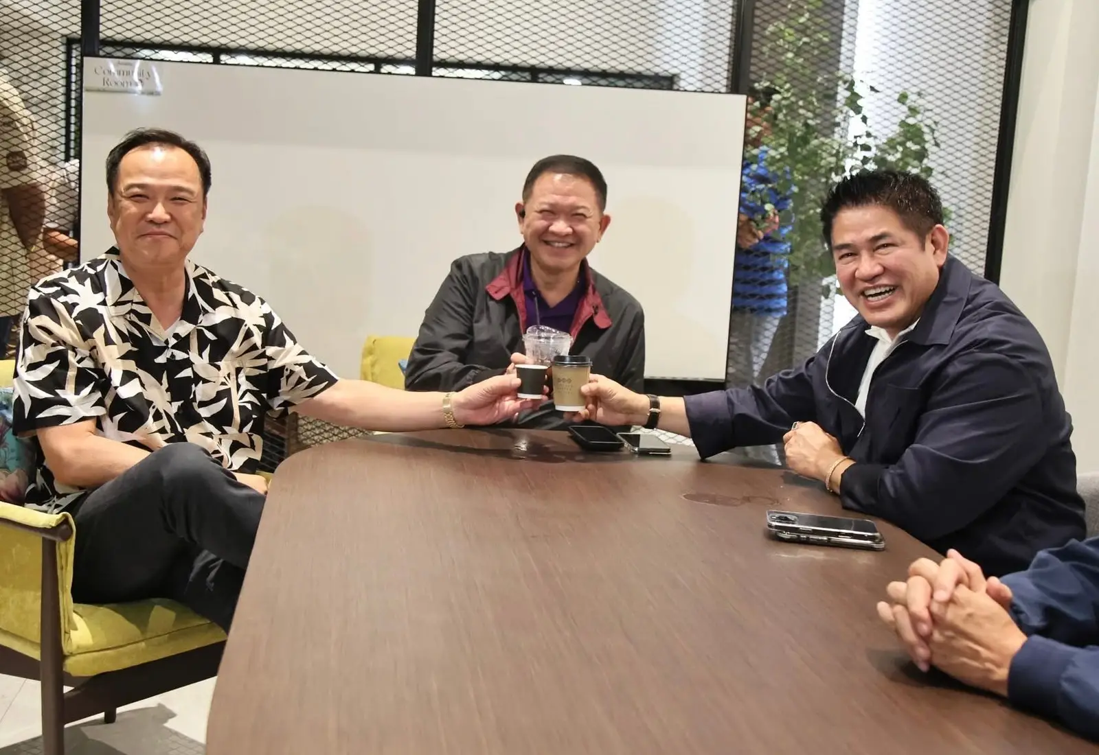 ‘อนุทิน’ ยัน ‘ธรรมนัส’ นั่งรัฐมนตรี ไม่มีปัญหา