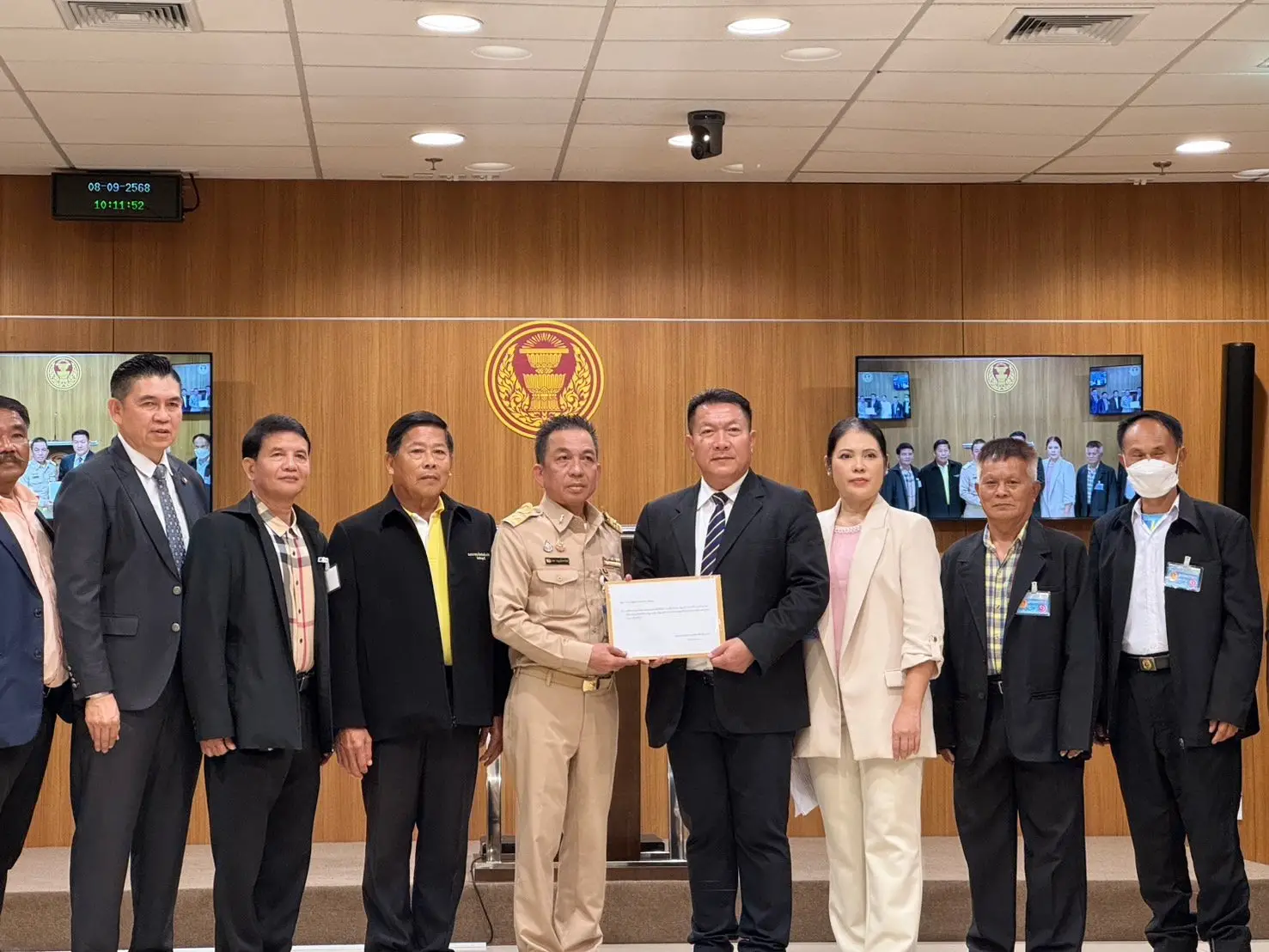 ‘กลุ่มต้านทุจริตคอรัปชั่น 4 ภาค’ร้อง‘วันนอร์’ สอบคุณสมบัติ ‘อนุทิน’ อ้างโยงคดีเขากระโดง-ฮั้วสว.