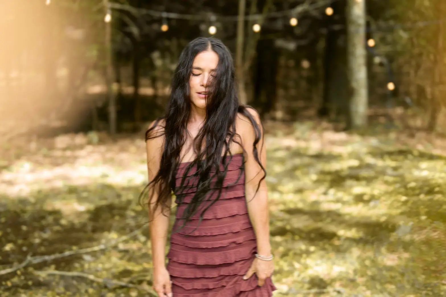 'Rachael Yamagata' ส่งเพลงใหม่ 'Backwards' แล้วส่วนอัลบั้มเต็ม STARLIT ALCHEMY จะถูกปล่อย ตุลาคมนี้