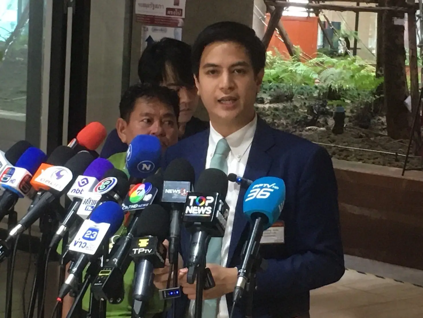 ‘พรรคประชาชน’ขู่ถ้าเบี้ยว MOA จะใช้เสียงล้มรัฐบาลหลังก๊วนการเมืองแห่ซบ’ภูมิใจไทย’