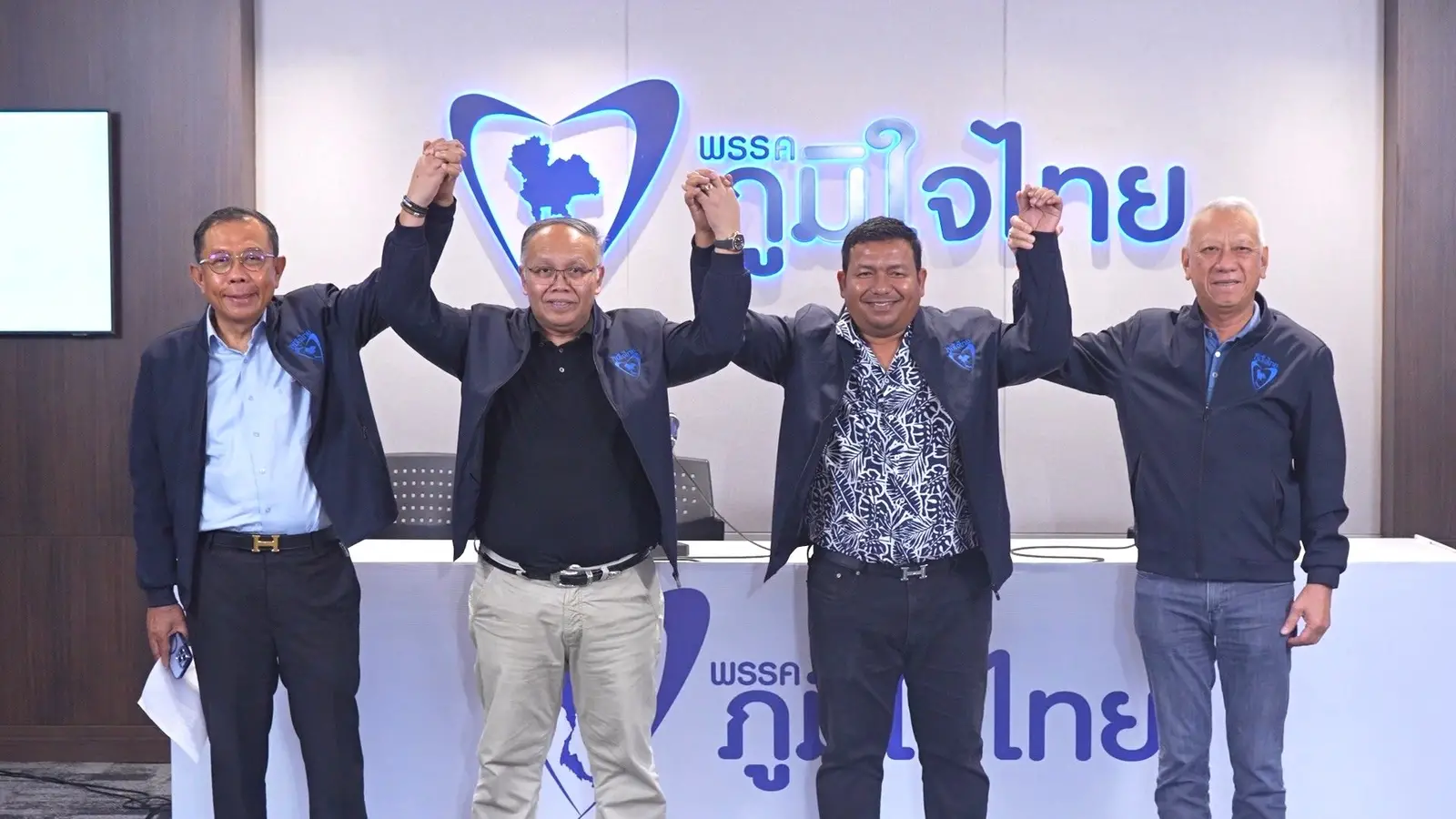 ‘ภูมิใจไทย’เปิดตัว ‘บังลี ฆอซาลี’พ่อค้าขายไก่อบโอ่ง ลง สส.สงขลา เขต 8