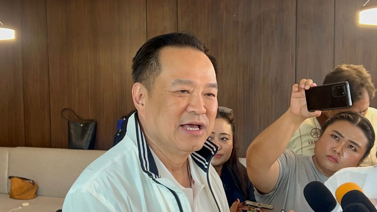 ‘อนุทิน’ชี้ดรามาเรียก ‘สส.เต้ พรรคส้ม’ขึ้นเวทีต้องฟังให้ครบทุกช็อต