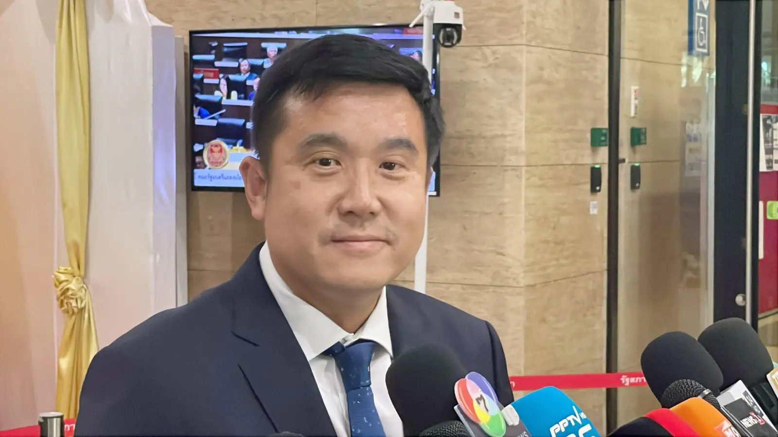 ‘ชัยวุฒิ’ซัด ‘เท้ง’ ติดหล่มอดีตพูดแต่ปฏิวัติ จี้ก้าวข้ามได้แล้ว