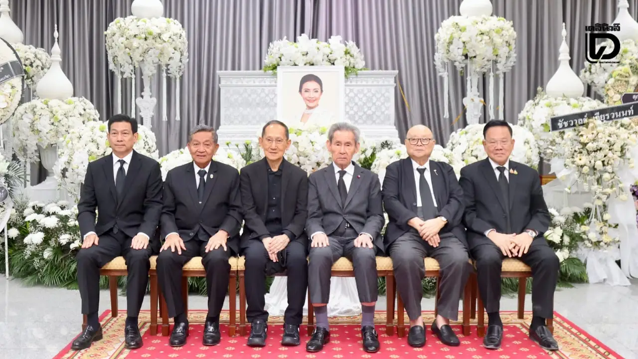 ‘สันติ พร้อมพัฒน์’ อดีต รมว.คมนาคม เป็นประธานพิธีสวดอภิธรรมศพ ‘ปรียาพร เหตระกูล’