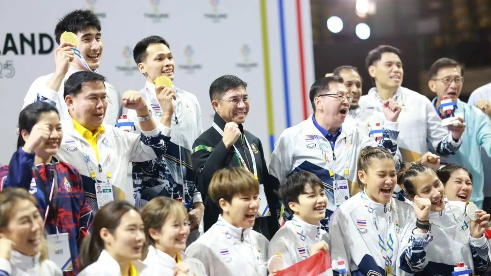 ธ.ก.ส. ร่วมส่งแรงใจ บาสเกตบอลไทย คว้าเหรียญทอง ศึกซีเกมส์ 2025