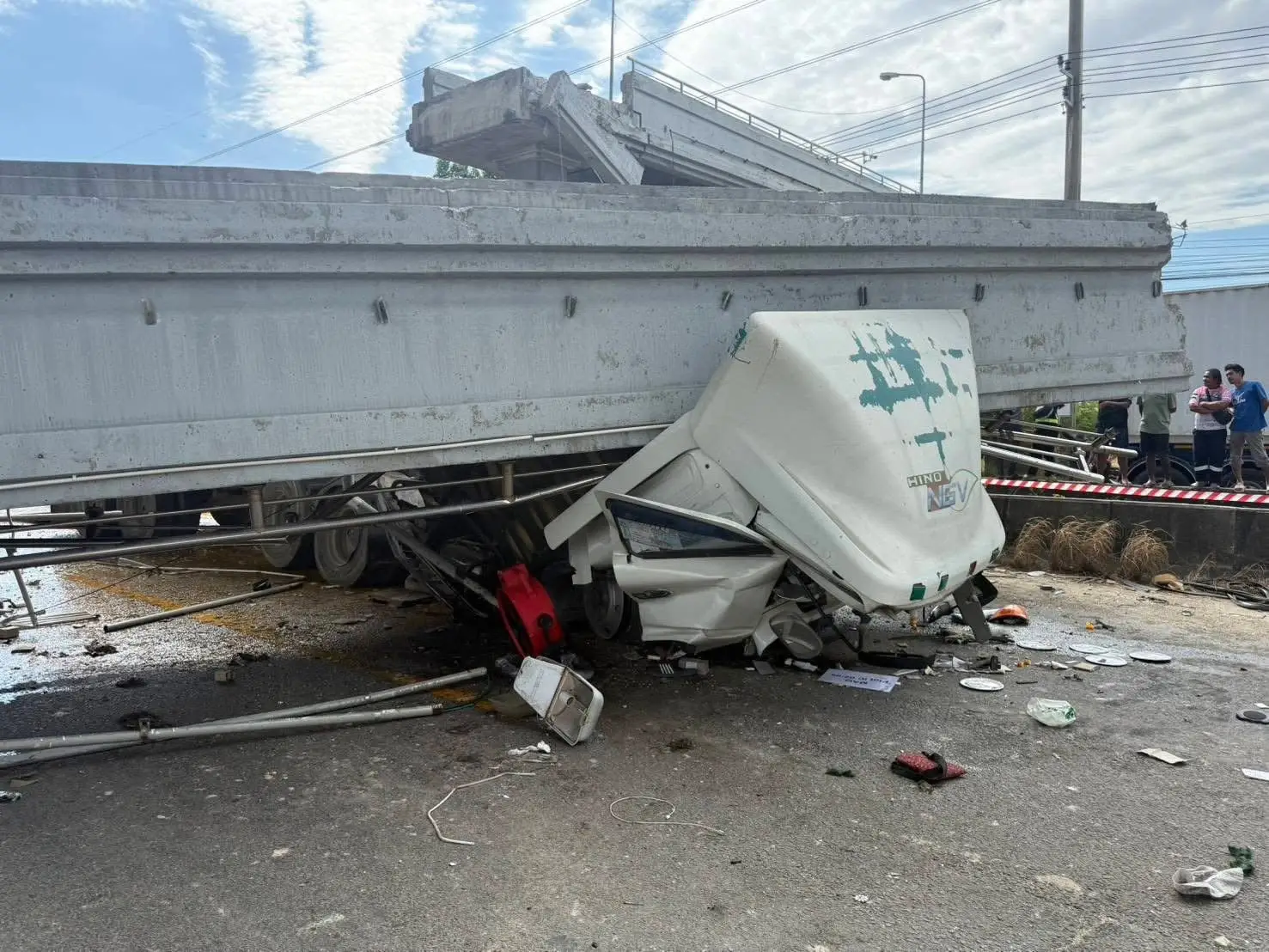 'ขบ.' ผุดมาตรการบังคับ 'รถดัมพ์' ติดตั้งสัญญาณเตือนในรถ ป้องกันยกกระบะขึ้นลงไม่สุด