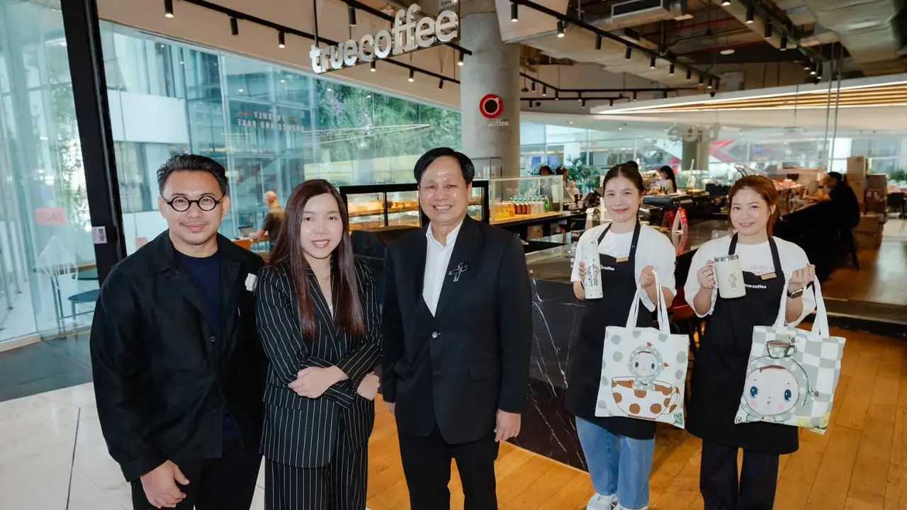 ทรูคอฟฟี่ x ครูปาน เปิดคอลเลกชัน 'Art of Coffee, Art of Giving'